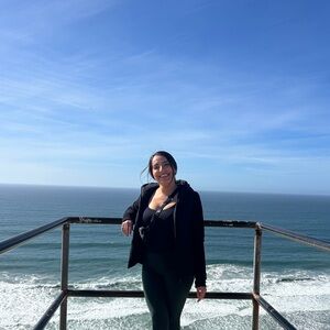 Meet your Posher, Diana